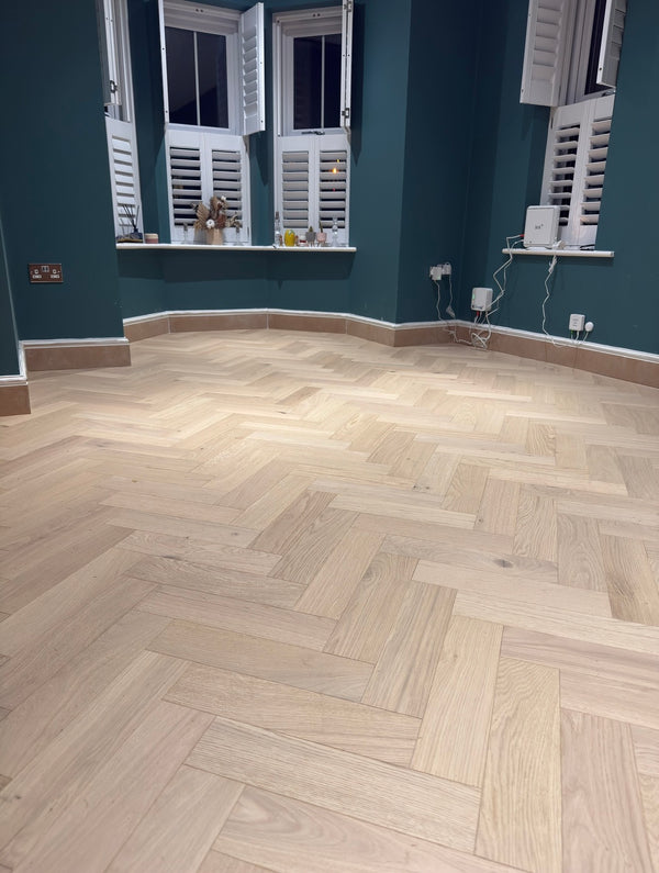 Preemo Luxe - Herringbone Engineered Oak - Shell
